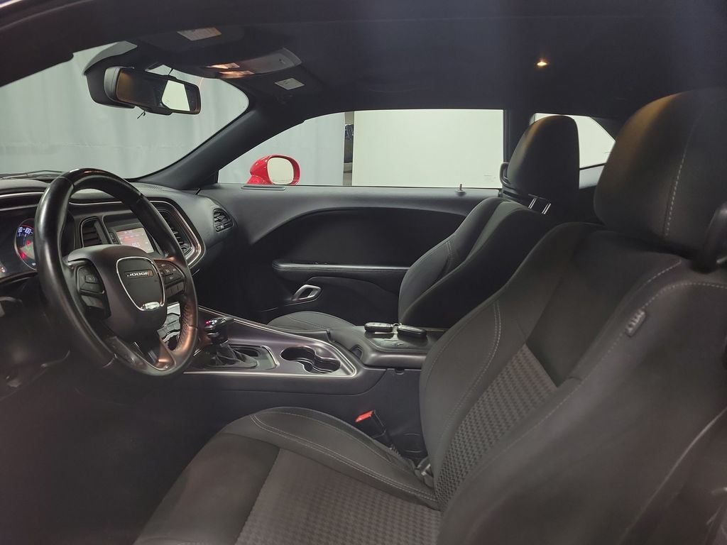 2016 Dodge Challenger SXT