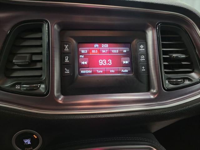 2016 Dodge Challenger SXT
