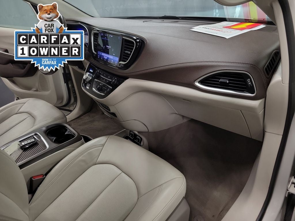 2021 Chrysler Pacifica Touring L - Photo 23