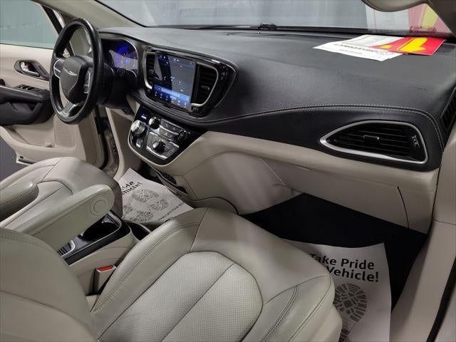 2021 Chrysler Pacifica Touring L