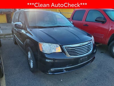 2013 Chrysler Town & Country Touring-L