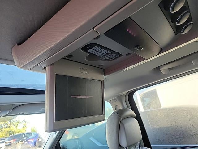 2013 Chrysler Town & Country Touring-L