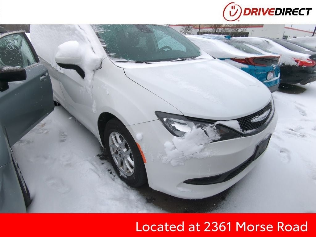 2023 Chrysler Voyager