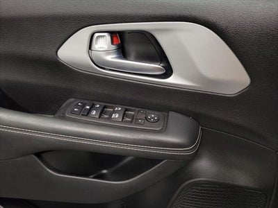 2024 Chrysler Pacifica Touring