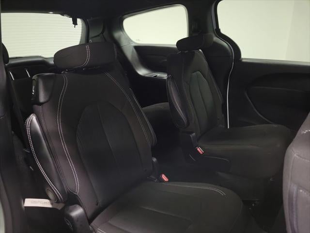 2024 Chrysler Pacifica Touring