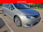 2017 Chrysler Pacifica Hybrid Platinum