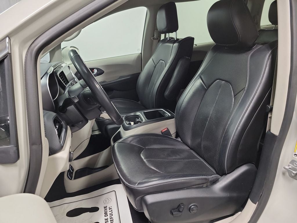 2020 Chrysler Pacifica Hybrid Limited