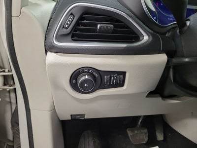 2020 Chrysler Pacifica Hybrid Limited