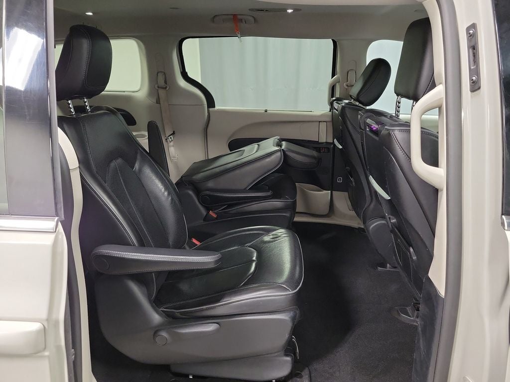 2020 Chrysler Pacifica Hybrid Limited