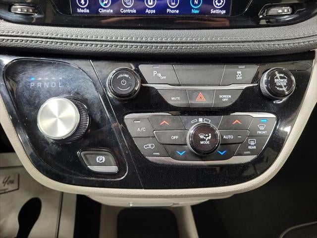 2020 Chrysler Pacifica Hybrid Limited