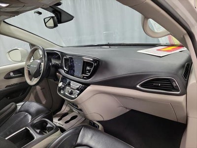 2020 Chrysler Pacifica Hybrid Limited