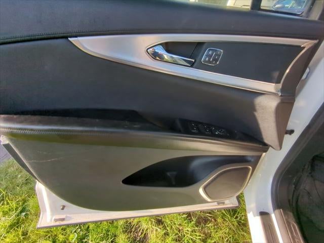 2019 Lincoln Nautilus Standard