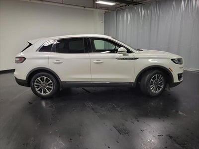 2019 Lincoln Nautilus Select