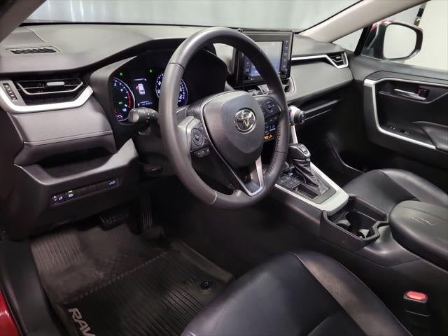 2020 Toyota RAV4 XLE Premium