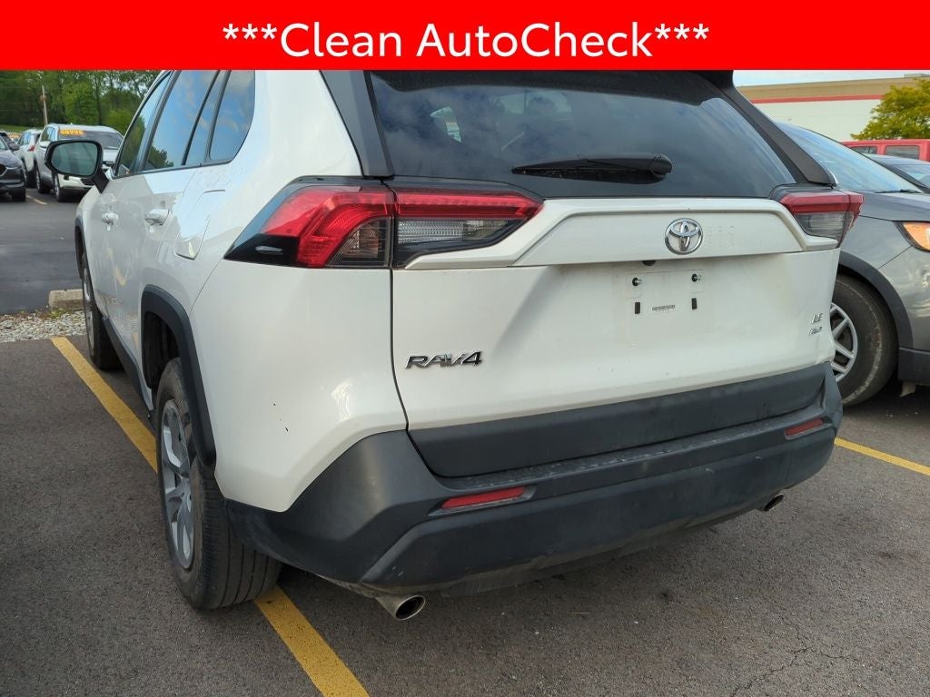 2021 Toyota RAV4 LE