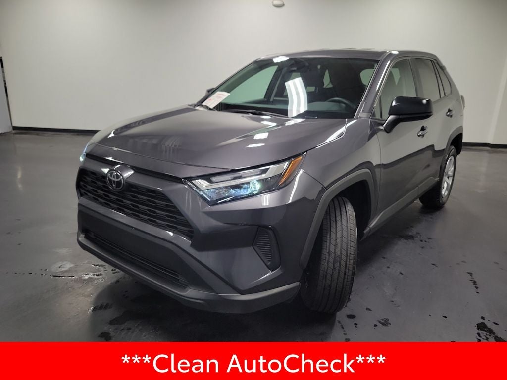 2025 Toyota RAV4 LE