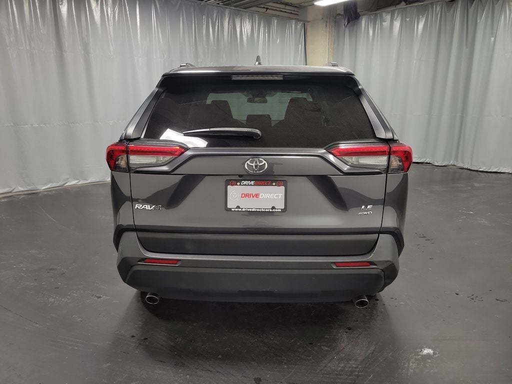 2021 Toyota RAV4 LE