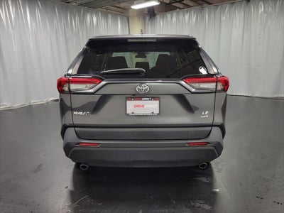 2023 Toyota RAV4 LE