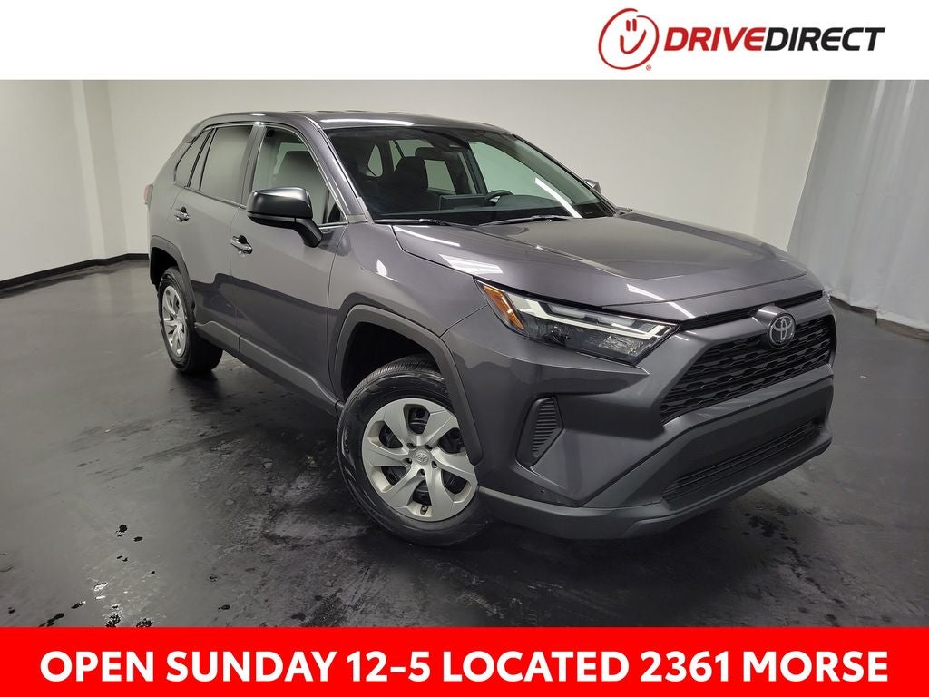2023 Toyota RAV4 LE