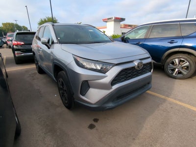 2020 Toyota RAV4 LE