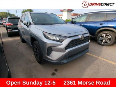 2020 Toyota RAV4 LE