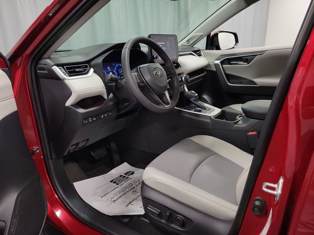2023 Toyota RAV4 Limited