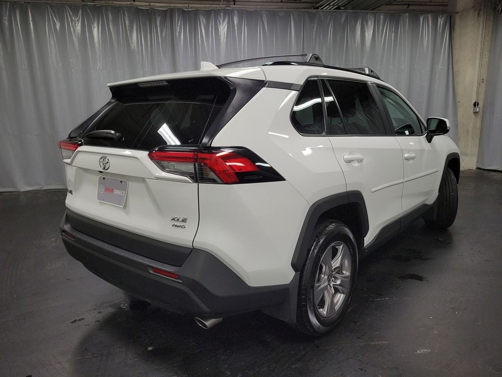 2023 Toyota RAV4 XLE
