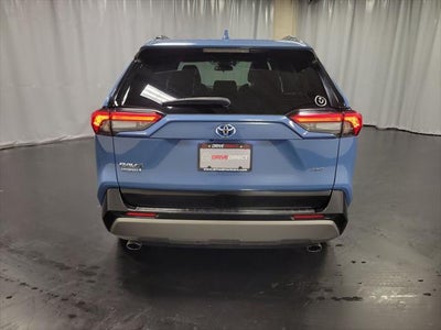 2022 Toyota RAV4 Hybrid SE