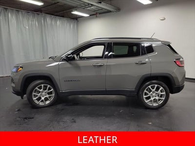 2023 Jeep Compass Latitude Lux