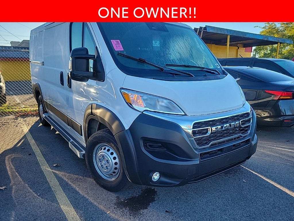 2025 RAM ProMaster 2500 Base