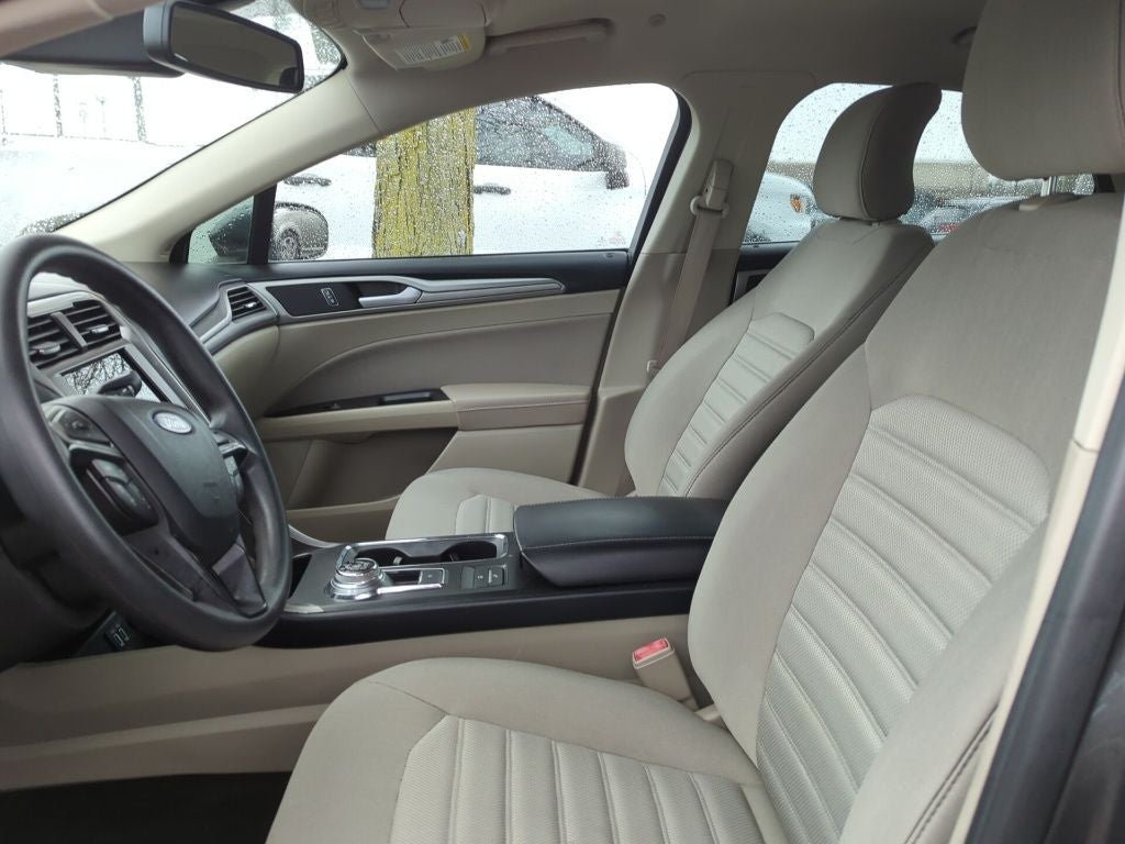 2019 Ford Fusion Hybrid SE