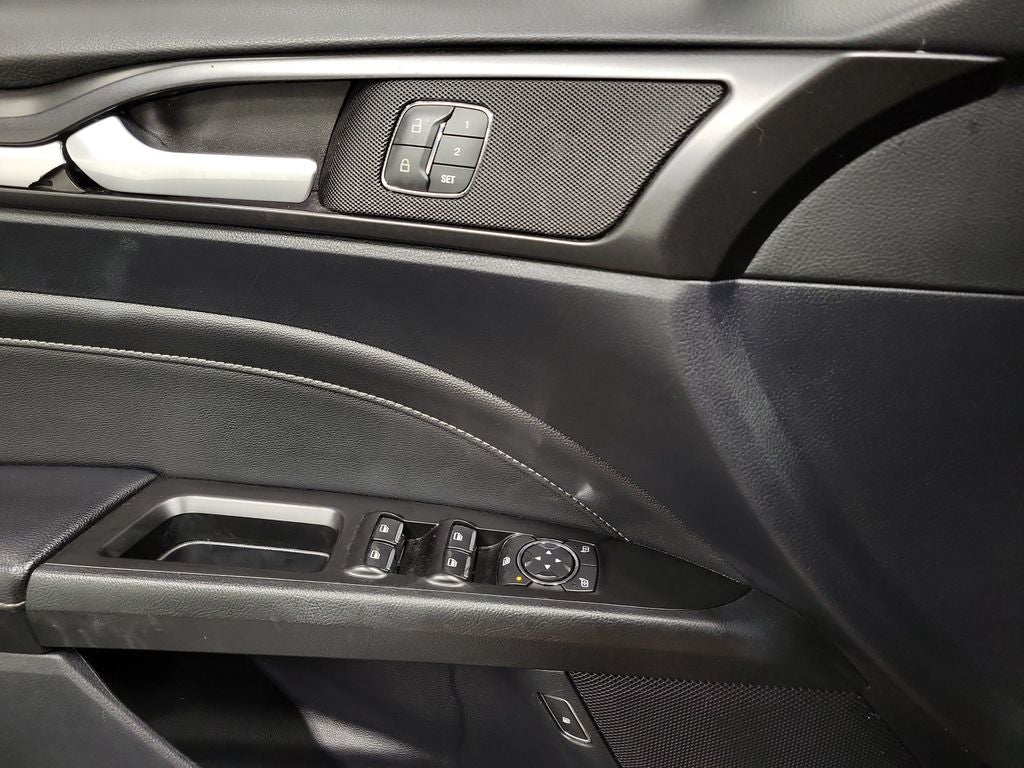 2019 Ford Fusion Hybrid Titanium