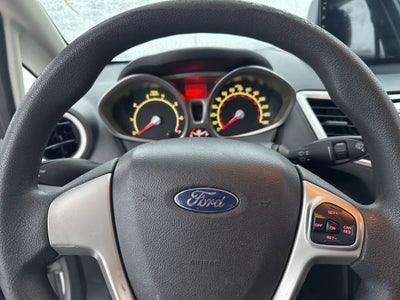 2013 Ford Fiesta SE