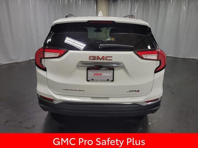 2022 GMC Terrain AT4