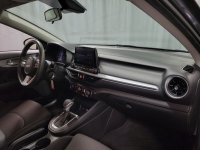 2022 Kia Forte FE