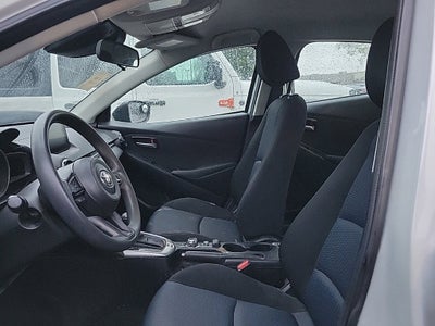 2019 Toyota Yaris L