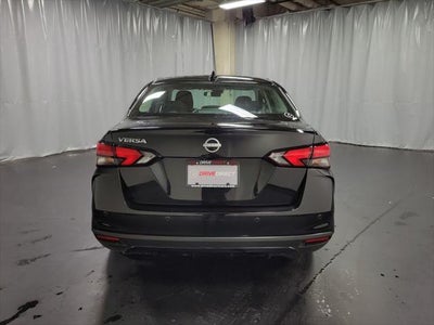 2025 Nissan Versa 1.6 SV