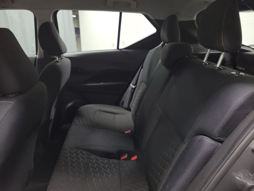 2022 Nissan Kicks S