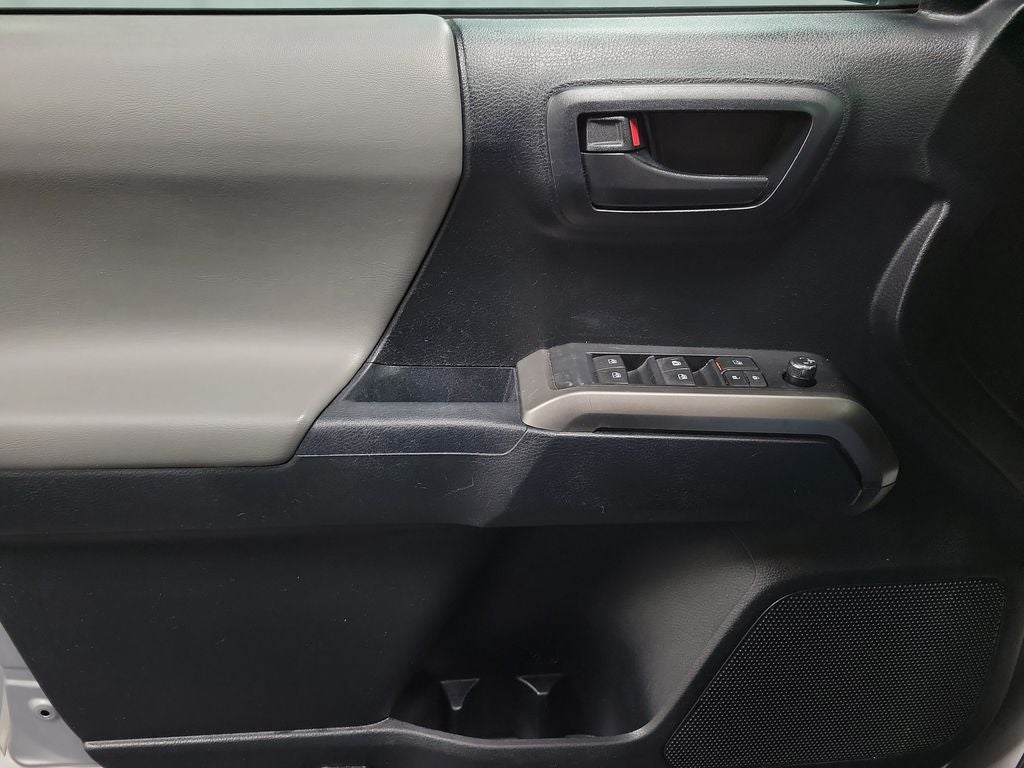 2016 Toyota Tacoma SR5 V6