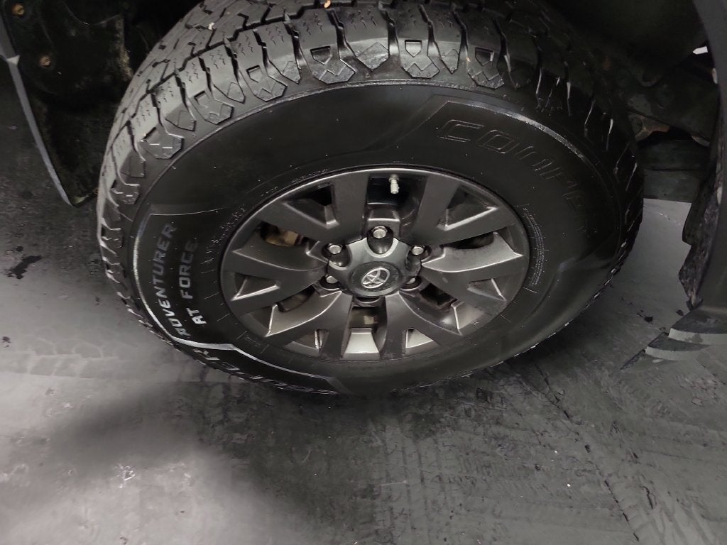 2020 Toyota Tacoma SR5 V6