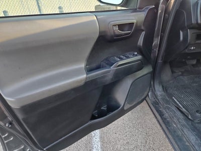 2017 Toyota Tacoma SR V6