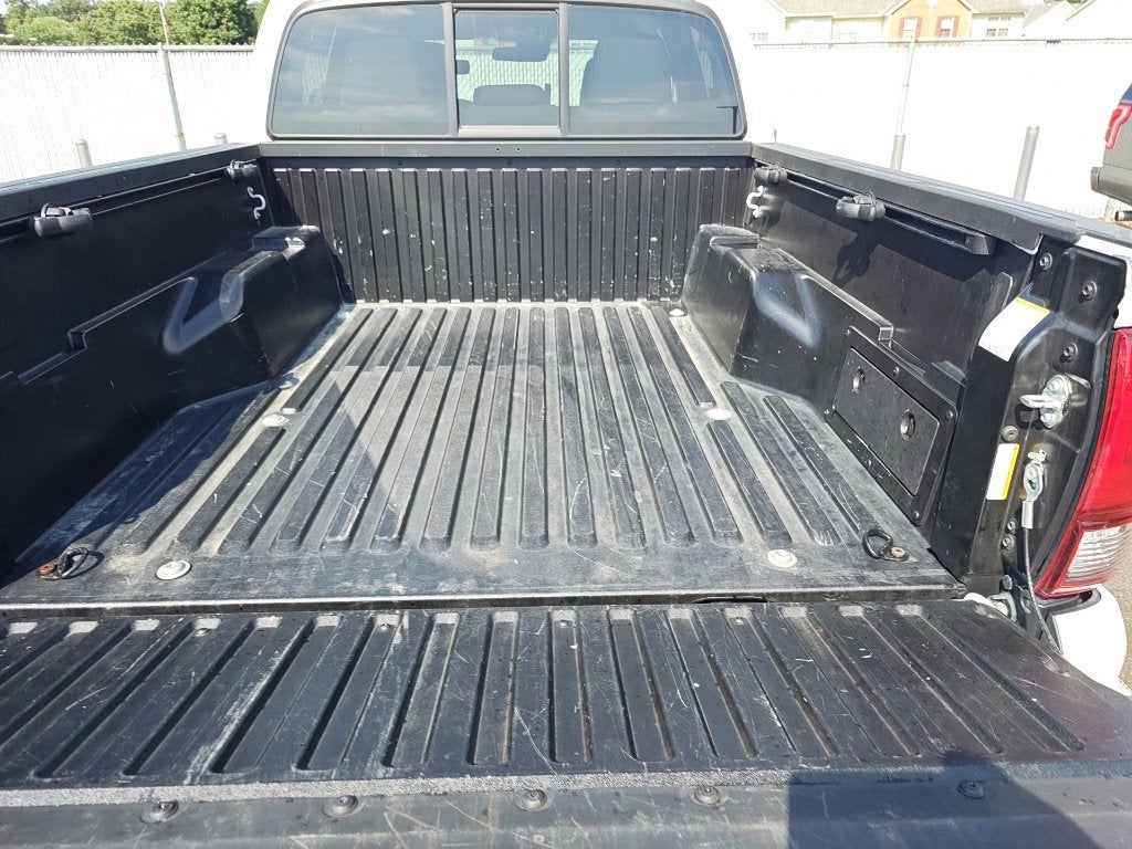 2023 Toyota Tacoma SR V6