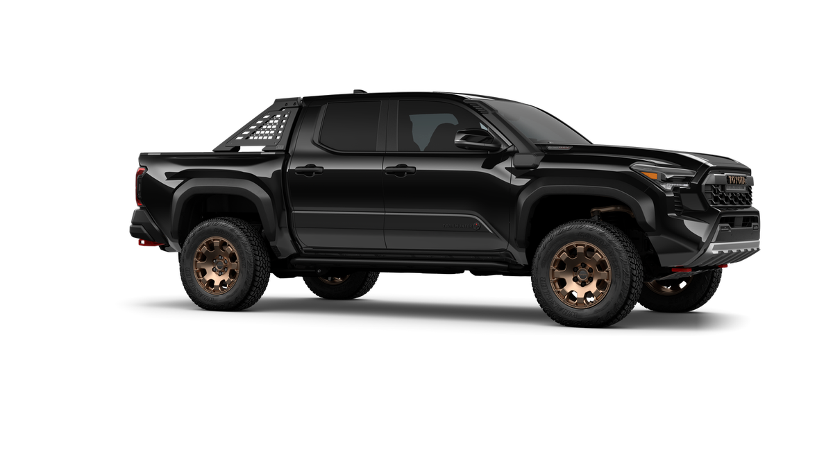 2026 Toyota Tacoma Hybrid Trailhunter