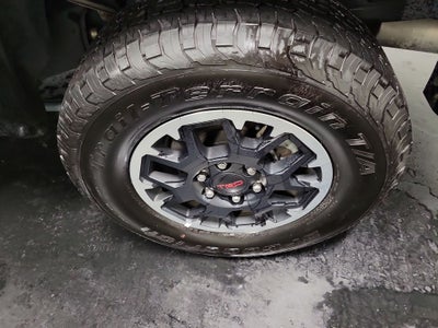 2025 Toyota Tacoma TRD Off-Road