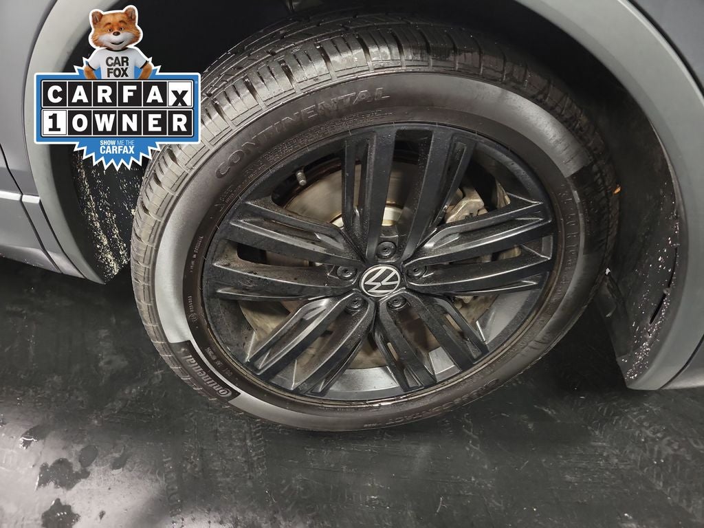2022 Volkswagen Tiguan 2.0T SE R-Line Black