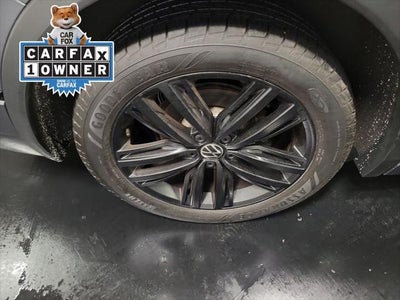 2022 Volkswagen Tiguan 2.0T SE R-Line Black