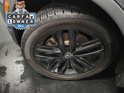 2022 Volkswagen Tiguan 2.0T SE R-Line Black