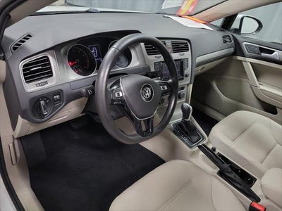 2015 Volkswagen Golf TSI S 4-Door