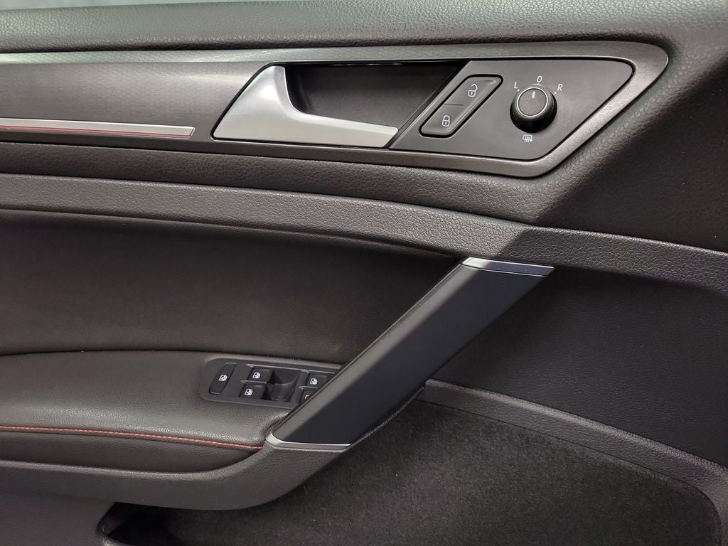 2018 Volkswagen Golf GTI 2.0T S