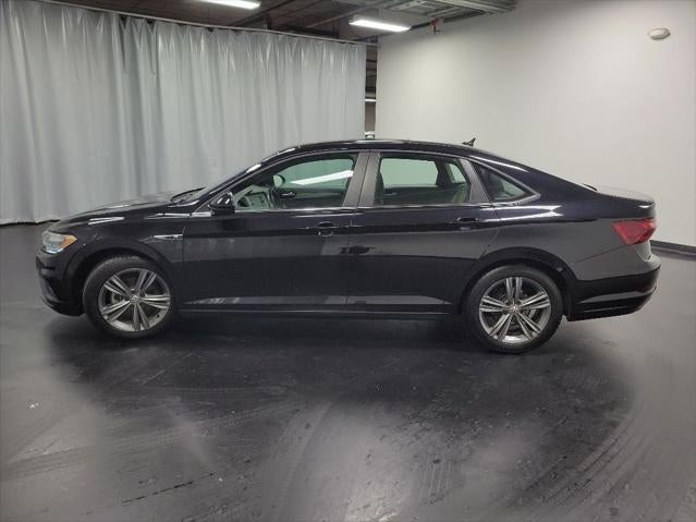 2021 Volkswagen Jetta R-Line